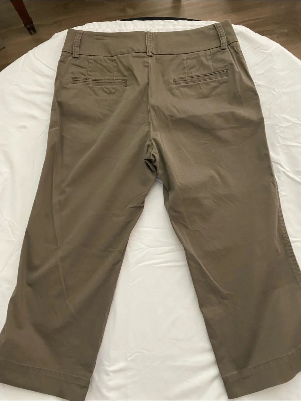 Women’s Classic Straight Fit Crop pant- Taupe